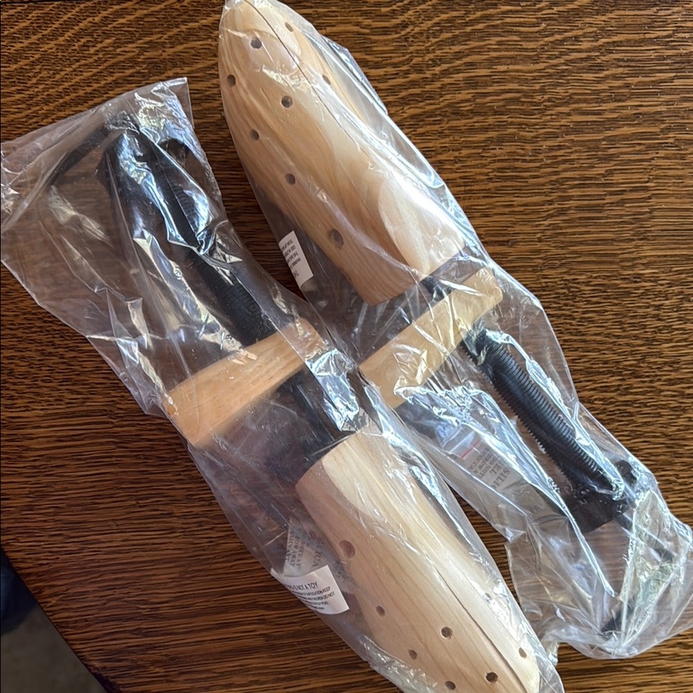 Wooden Women’s Shoe Stretchers
